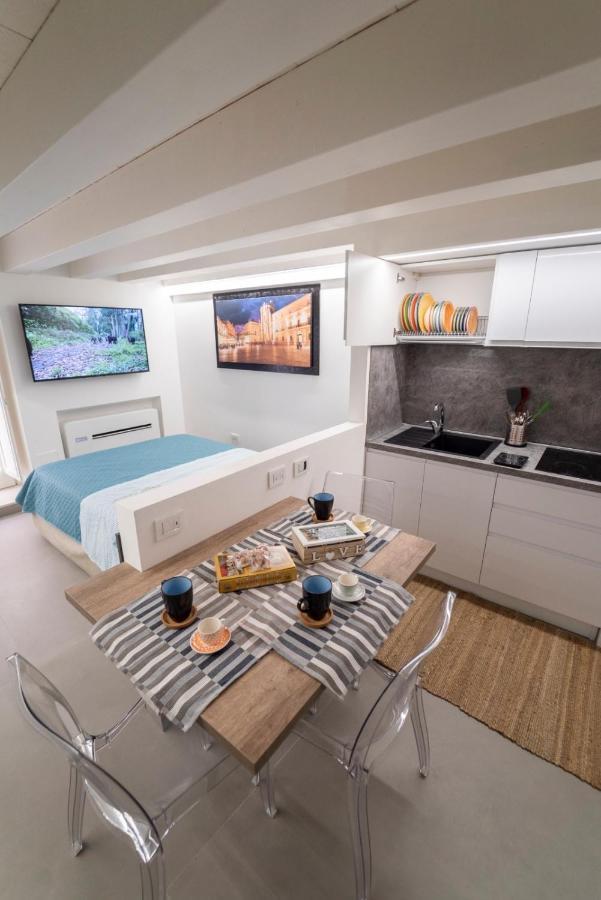 Ortigia Charme Piazza Duomo Apartamento Syracuse Exterior foto